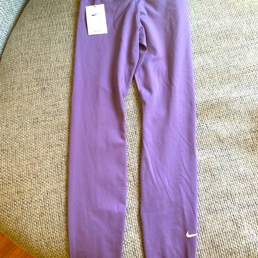 Nike dry fit leggings